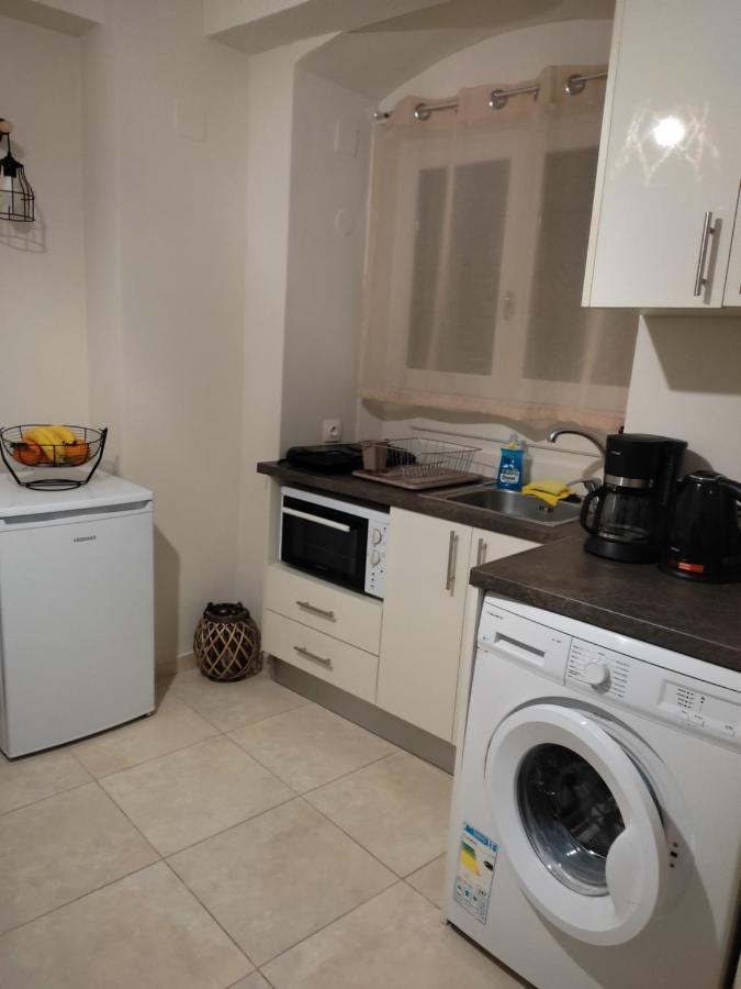 Dora'S Apartments Studio 1 Corfu  المظهر الخارجي الصورة